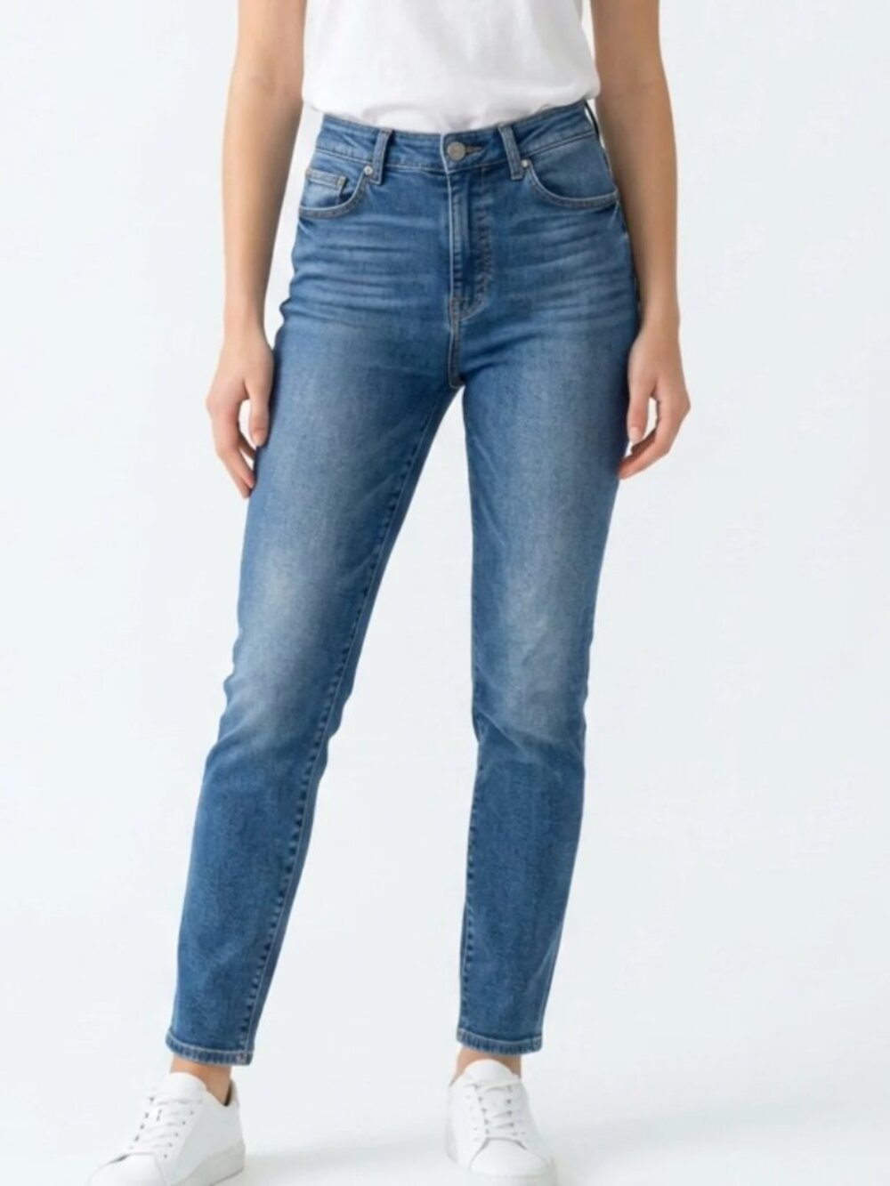 7 For All Mankind | Josefina Luxe Vintage High Waist Button Fly Jeans